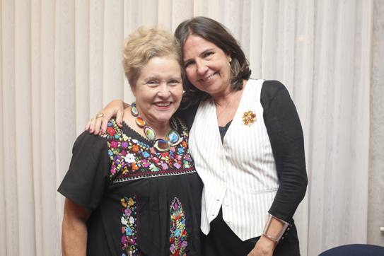 Lucy Niemeyer e Regina Machado